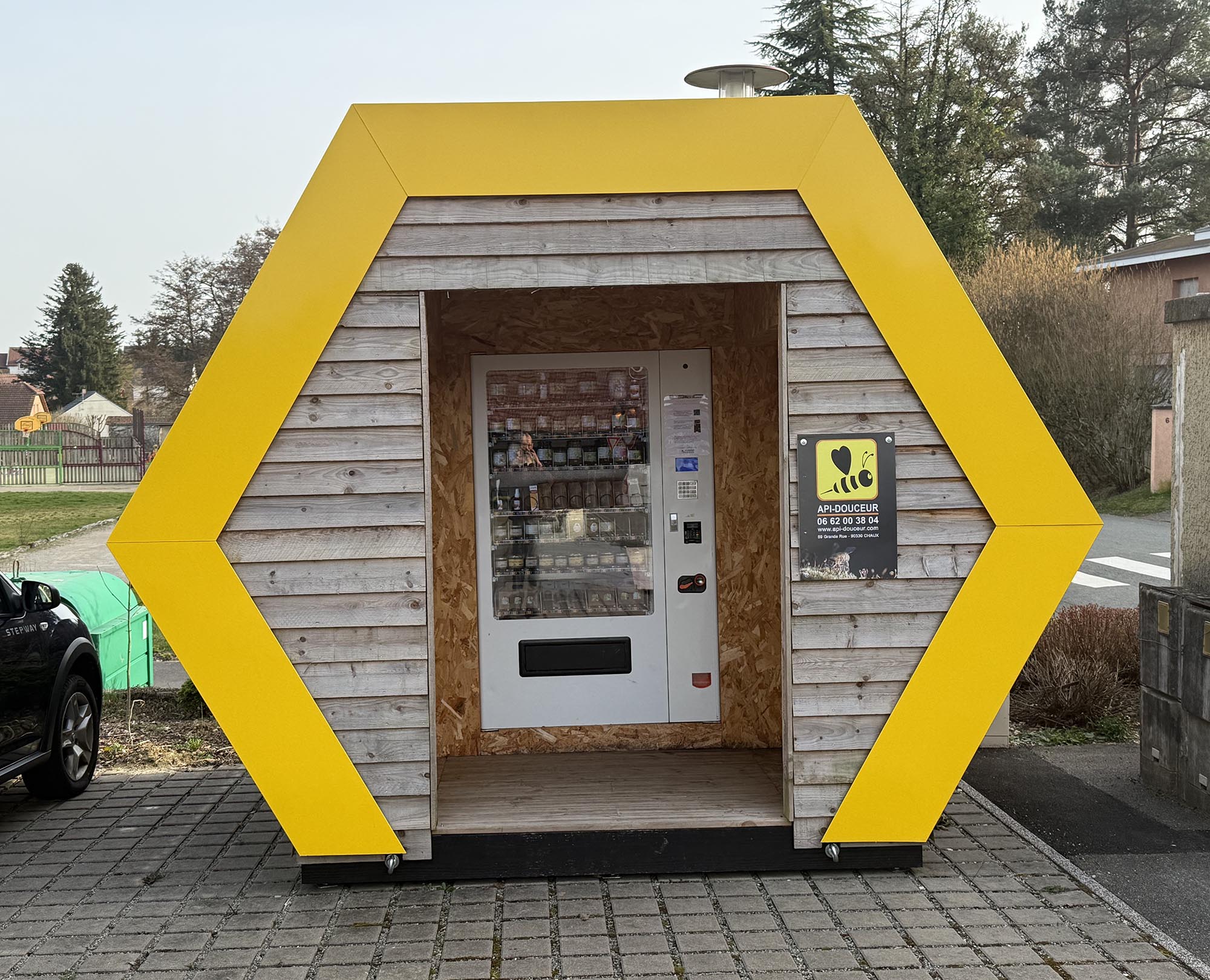 le distributeur automatique de Vétrigne (90)''